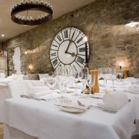 Le Clos Des Recollets food