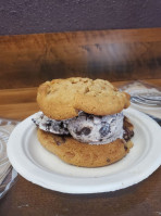 Insomnia Cookies food