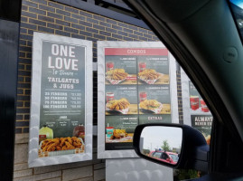 Raising Cane's Chicken Fingers outside