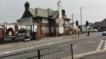 The Stag Inn outside