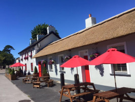 Hurlers outside