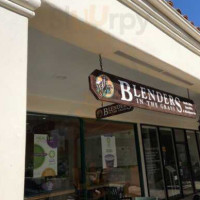 Blenders In The Grass menu