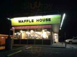 Waffle House outside