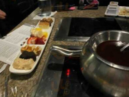 The Melting Pot food