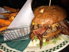 Barney's Beanery - Santa Monica food