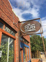 The 806 Coffee Lounge outside