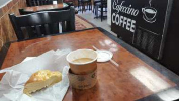 Cafeccino Bakery food