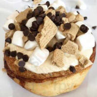 Cinnaholic food