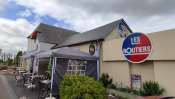 Le Relais St Jean outside