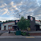 Burger King outside