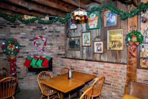 Ye Olde Tap Room inside