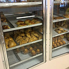 Navarro Bakery food