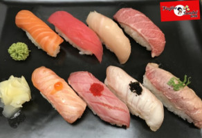 Fujin Sushi Bar & Restaurant food