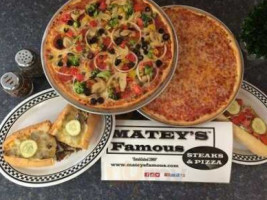 Matey's Famous Steaks Pizza food