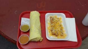 Cessy Taco Shop food