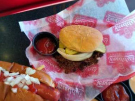 Freddy's Frozen Custard Steakburgers food