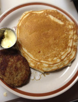 Busy Bee Breakfast Nook food