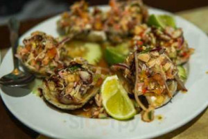 Mariscos El Marinero food