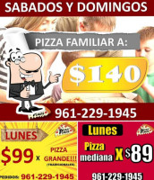 Pizza Mas food