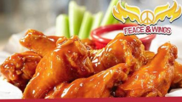 Peace Wings Queretaro food