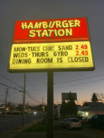 Hamburger Station outside