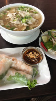 Pho Binh Minh food