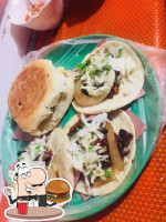 Taquería La Lupita food