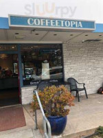 Coffeetopia inside