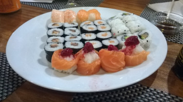 Shili Sushi food