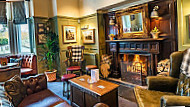 The Crown Broxbourne inside