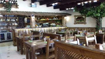 Restaurant Atletico food