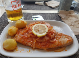 A Sagres food