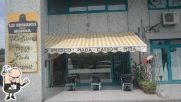 Lo Spizzico Della Nonna inside