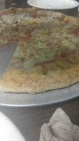 Broadway Pizzeria South food