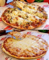 Amato's Pizza food