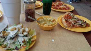 Cicis Pizza food