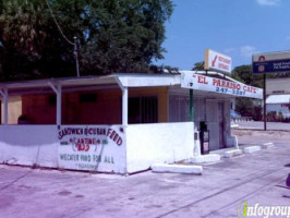 El Paraiso Cafe inside