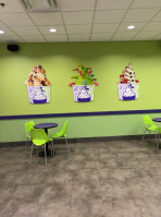 Yogurt Mountain inside