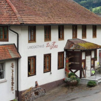 Landgasthaus zum Kreuz outside