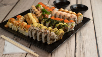 Mizu Sushi food