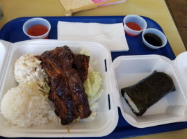 L & L Hawaiian BBQ food