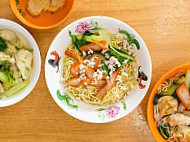 Hee Heng Wantan Mee food