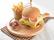 Rasid Bundle Burger food