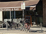 Gelateria Alemanni outside