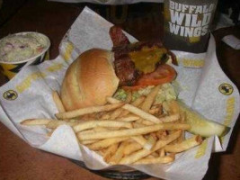 Buffalo Wild Wings food