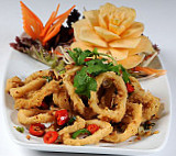 Tiien Thai Westbourne food