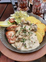 Altes Brauhaus food