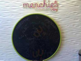 Menchie's Frozen Yogurt food