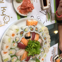 Sushi kyo food