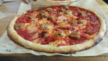 Blaze Pizza food